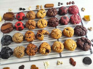 the best Cookies at La Tribu - Pastelería Vegana in Barcelona