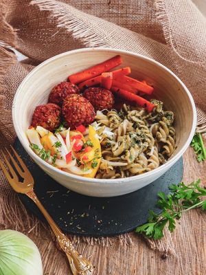 Veggie bowl at Vegan & Veggie in Medellin