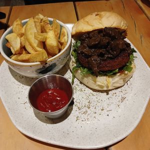  at Vegan & Veggie in Medellin