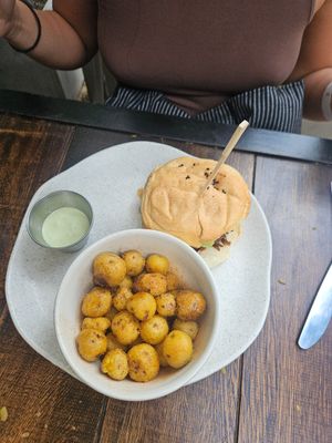  at Vegan & Veggie in Medellin