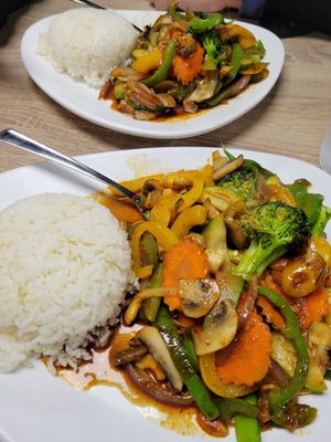  at Duke's Pad Thai in Cayce