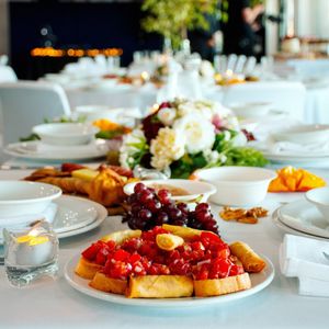 10 table wedding at The Vegan Fox in East Fremantle