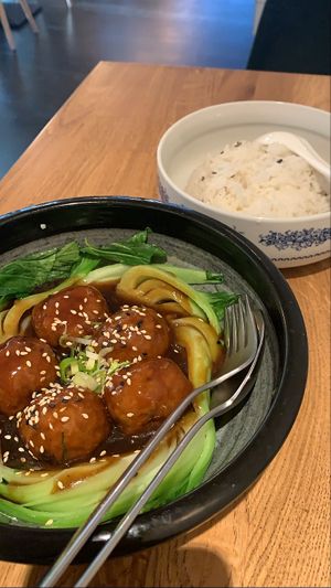 vegan meatballs  at The Butterfly Lovers in Berlin