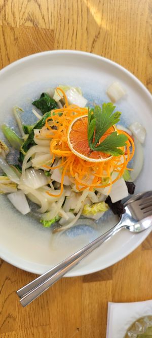 Wokgemüse mit Morcheln at The Butterfly Lovers in Berlin