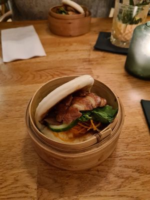 Bun with vegan duck at The Butterfly Lovers in Berlin