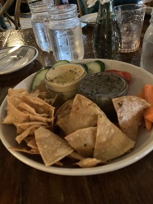 Chips and dips  at The Floridian in St Augustine
