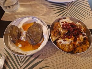 makdous (ask without yoghurt!) and king’s cauliflower   at King George in Maastricht