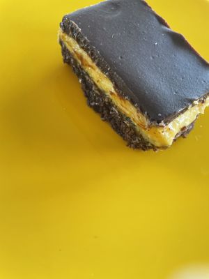 Nanaimo bar at Bunner's Bake Shop - Junction in Toronto