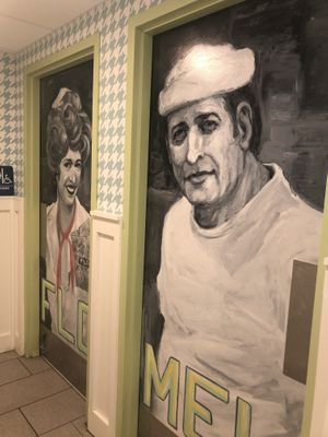 Kiss my grits ! at Anna's House in Okemos