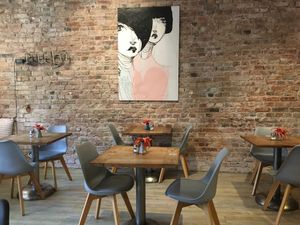 Gemütlich  at Veganes Bistro Rubi in Cologne