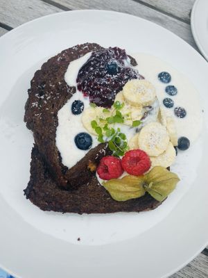 Vegan french toast (wentelteefjes) at Bardot in Enschede