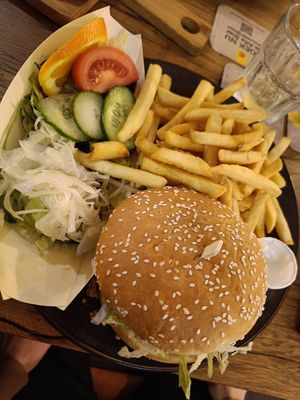 Veganer Burger at Blote Voeten Park - Blote Voeten Hut in Brunssum