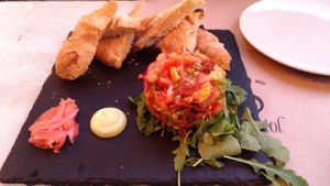 Tomato and avocado tartare at Faristol in Altafulla