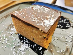 Cookie cake at REVIV in Malaga