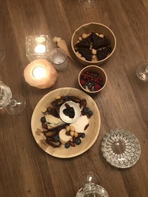 Heerlijke toetjes tijdens kerst 🎄   at De Nieuwe Kantine in Arnhem