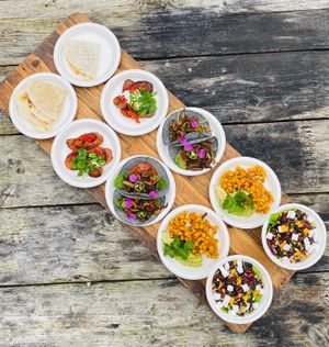 Quesadilla’s, cheese, "chicken", corn, pico de gallo
Streettaco’s, quacamole, pico de gallo, mushrooms, tacosauce
Corn cookies, quacamole
Mexican salade, beans, lime, mint at De Nieuwe Kantine in Arnhem