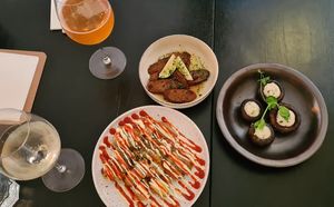 Patatas bravas, chorizo, filled mushrooms at De Nieuwe Kantine in Arnhem