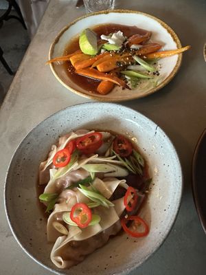 Gyoza en bospeen  at De Nieuwe Kantine in Arnhem