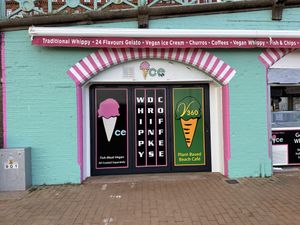 V360 has pop-up inside when out of high season   at Ice Cafe in Brighton