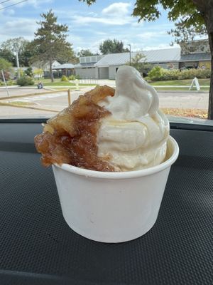 Cider donut sundae!  at Offbeat Creemee in Essex Junction