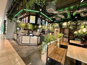 store front (in mall, 2nd floor (erste Etage))  at immergrün in Schweinfurt