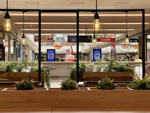 seating area "outside" (in mall)  at immergrün in Schweinfurt