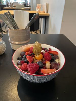 Granola with soy yogurt   at Sneak In in Vienna