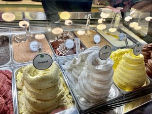 Everything with a green circle is labeled vegan   at Anita Gelato - Old San Juan in San Juan