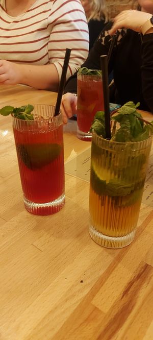 Blood orange and spiced apple mojitos at Slow Rise Pizza in Lincoln