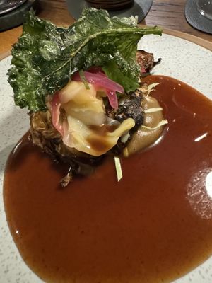 Irgendwas leckeres mit Spitzkohl und Bratensoße  at neobiota in Cologne