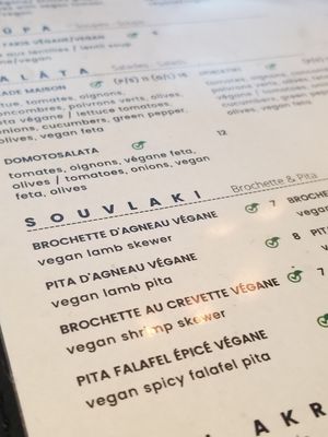 Un menu varié 100 % végane ! at Eviva Taverne Grecque in Dollard-des-ormeaux