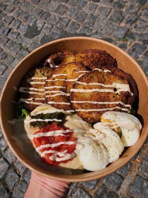 Sa Bitch lunchbox - vegetarian  at Push Tak in Lisbon