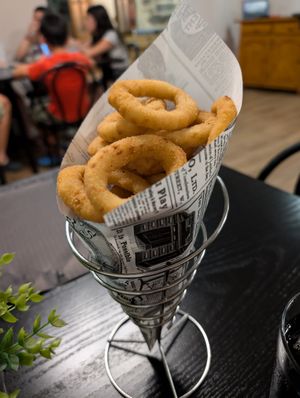  at Savage Grill in El Puente