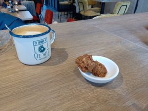 Flat white at De Wit Wasserij in Nijmegen