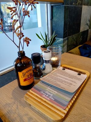 Menu, seasoning and table decoration at De Wit Wasserij in Nijmegen