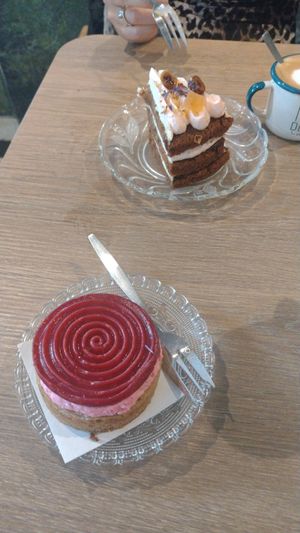 Vegan cakes at De Wit Wasserij in Nijmegen