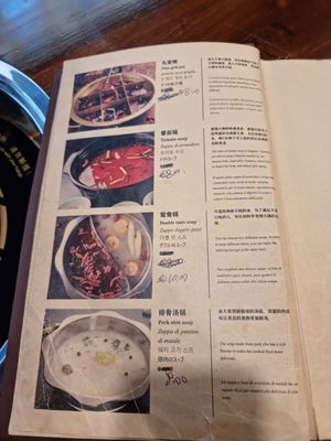 Different soup options at Shu in Florence