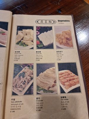 Different tofu options at Shu in Florence