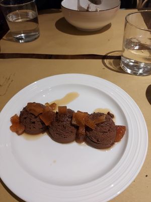 Chocolate mousse at Il Rovescio in Bologna