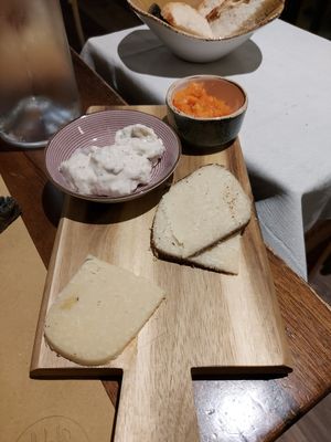 Vegan cheese at Il Rovescio in Bologna