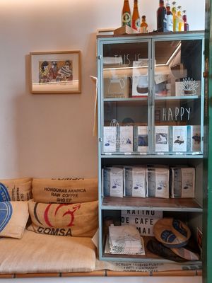 Tienda at Ratiños Coffee Shop in Santiago De Compostela