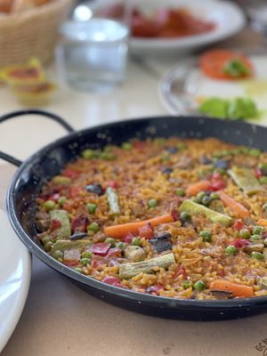 Paella vegana  at Izaro in Bermeo