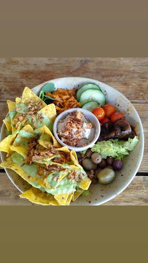 Leckeres veganes Essen at Cantinho do Mercado in Vila Nova De Milfontes