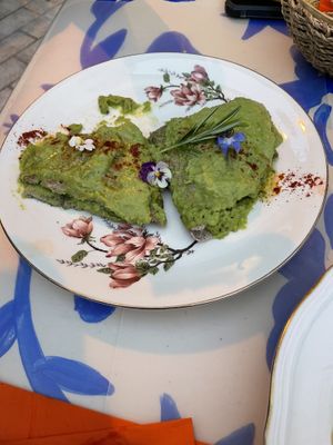 Crespelle con crema di piselli e zucchine spadellate   at Amaranto Bistrot in Finale Ligure