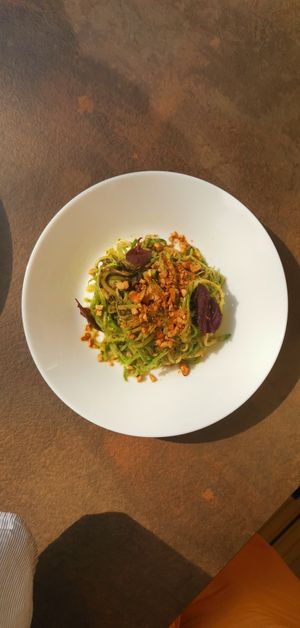 Zuchinni noodles at Verv Kitchen in Bucharest
