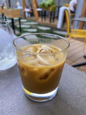 Cold brew sunny latte made with turmeric at Verv Kitchen in Bucharest