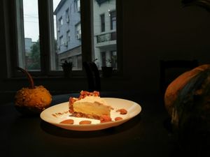 Pumpkin cheesecake at Verv Kitchen in Bucharest