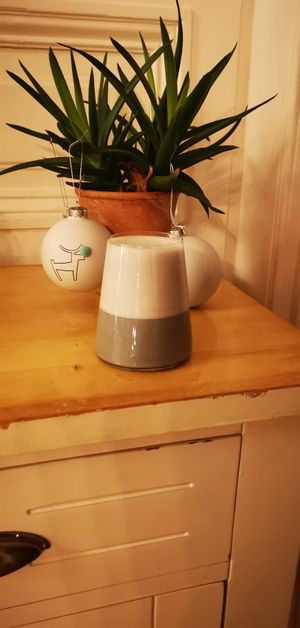 vegan charcoal latte at Verv Kitchen in Bucharest