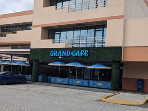 Store front at Grand Café in Hollywood