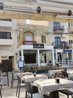 Store front at Unwine'd in Marsalforn